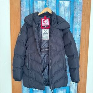 Canada Weatherproof Black Puffer Coat - Women's
